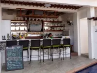 Manarra Sea View Resort - Barer