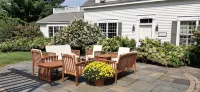 Strong House Inn Hotels near Middlebury College