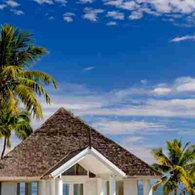 Sheraton Fiji Golf & Beach Resort Hotel Exterior