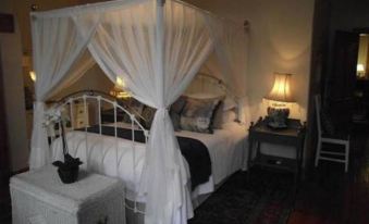 Aa'Qtansisi Guesthouse - Housity