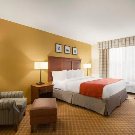 Country Inn & Suites by Radisson, Holland, MI