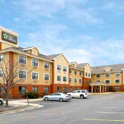 Extended Stay America Suites - Chicago - Woodfield Mall Hotel Exterior