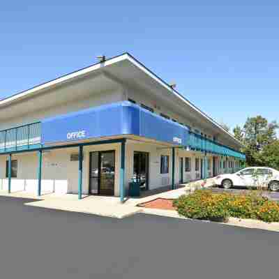 Americas Best Value Inn Battle Creek Hotel Exterior