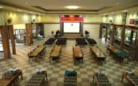 Candisari Hotel & Resto Hotels in Sempor