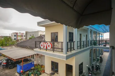 OYO 247 Wisma Merdeka Syariah Hotel dekat Showroom Honda Tanjung Api Api (TAA)