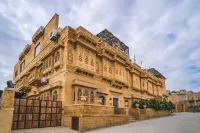 Hotel Grand Khalifa Hotels in der Nähe von डेसर्ट कल्चरल सेंटर