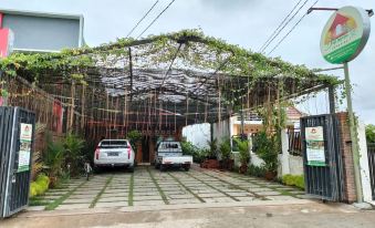 Budi Bambu Homestay Yogyakarta Bangunjiwo Mitra RedDoorz