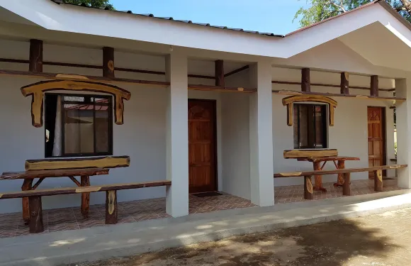 R&S休閑廣場度假村