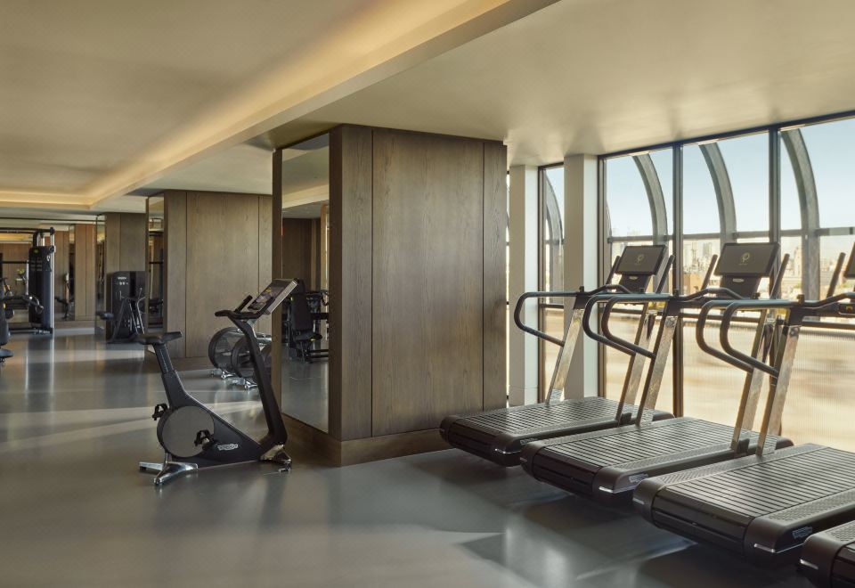 주메이라 론데스 로비