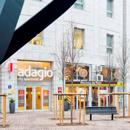 Aparthotel Adagio la Défense Esplanade