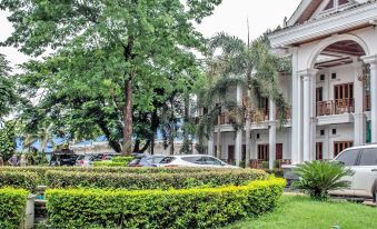 Wangview Hotel