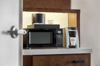 Hilton Garden Inn Carlsbad Beach Отели в г. Карлсбад