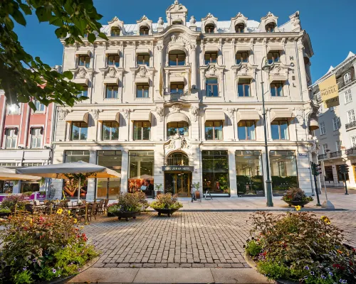 Karl Johan Hotel Hotels near Chat Noir