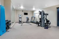 Days Inn & Suites by Wyndham Clovis - Gym