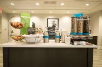 Hampton Inn & Suites Tempe/Phoenix Airport - breakfast