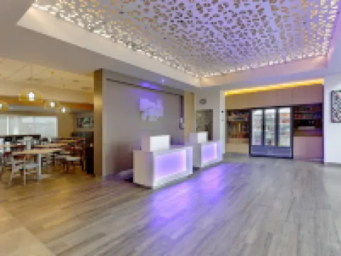 โรงแรม ฮอลิเดย์ อินน์ เอ็กซ์เพรส วิลลาเอร์โมซา ทาบาสโก 2000 บาย IHG โรงแรมในบียาเอร์โมซา