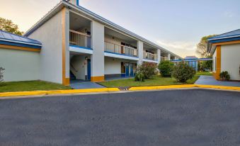 Motel 6 Ashland, VA