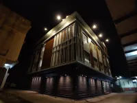 阿圖爾公寓飯店 - 停車場