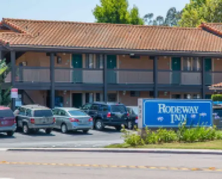 Rodeway Inn Fallbrook Downtown