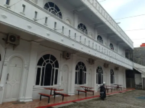 Gedung Putih Syariah Hotels in 