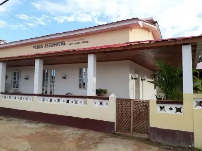 Residencial Brigada Hotels near Bom Bom Island