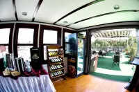 Gülhanepark Hotel & Spa Hotel in zona Stanza Privata/Sala delle Sante Reliquie