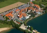 Seehotel Niedernberg - Das Dorf am See Các khách sạn ở GroBwallstadt