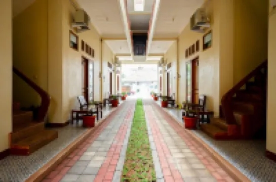 Oemahku Guest House Syariah Hotel di Kecamatan Kendal