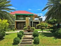 Calinisan Resort Hotel Inc. - piscina