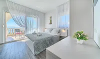 Stipe Residence - balcony