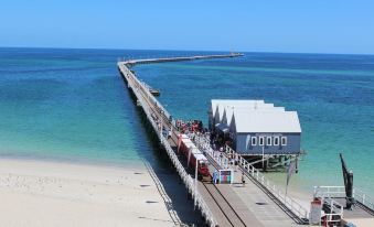 Busselton Jetty Chalets