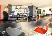 ibis London Luton Airport Hotels in Harpenden