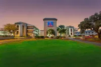 Studio 6 San Antonio, TX - Airport Hotels in San Antonio