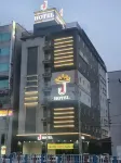 Jay (J) Hotel