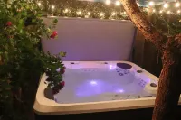 Casa Esperanza. Peaceful Get-away W/Hot Tub.