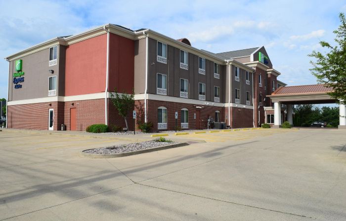 Holiday Inn Express & Suites SPARTA by IHG