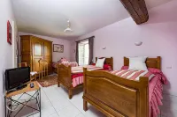 Bienvenue au Pays de Jeanne Hotels in Neufchâteau