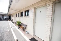 เอ แอนด์ เอ ลอดจ์ โมเต็ล เอเมอรัลด์