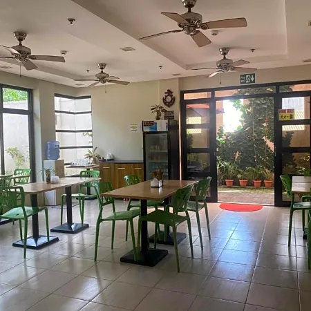 Coron Visitors Hotel