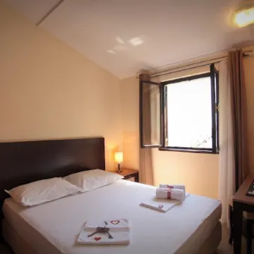 Hotel Priscapac Resort & Apartments