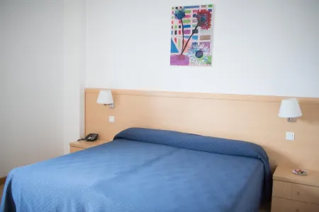 Puerta de Santillana Отели в г. Province of Cantabria