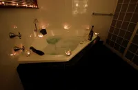 Forest Lodge Resort - Hot Tub