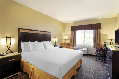 Best Western Plus Castle Rock Отели в г. 