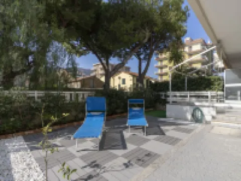 Fronte Mare 迪安道爾濱海酒店