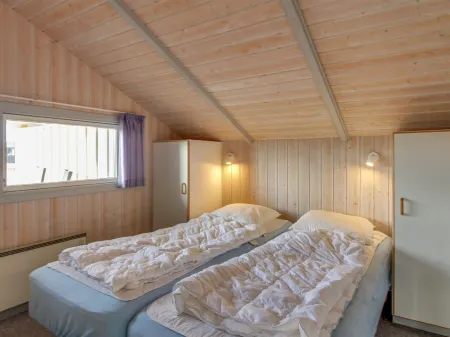 "Stian" - 200m from the Sea