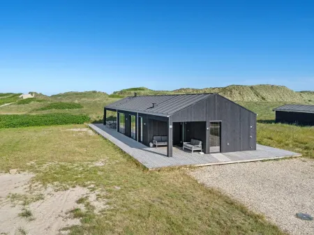 "Aiko" - 50m from the Sea Отели в г. Klitmoller