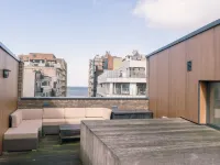Rooftop Breeze