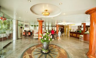 Muong Thanh Vinh Hotel