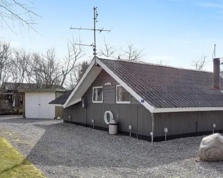 "Roderich" - 400m from the Sea Hoteles en Nakskov