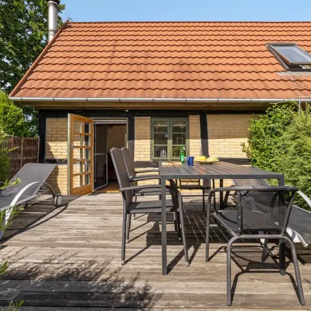 "Redlef" - 9km from the Sea